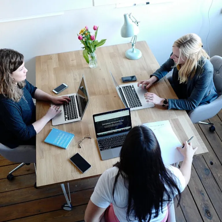 How to choose the right CTO recruitment firm for your company