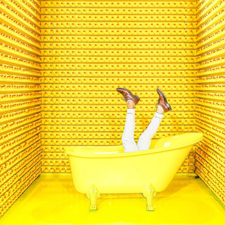 How companies really recruit employees today