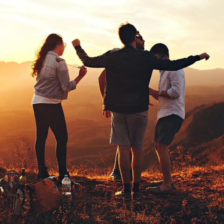 How online HR platforms reshape hiring experience and everyday people management
